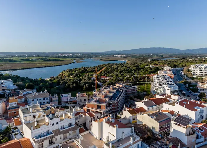 Casa Amonita, Daire Alvor