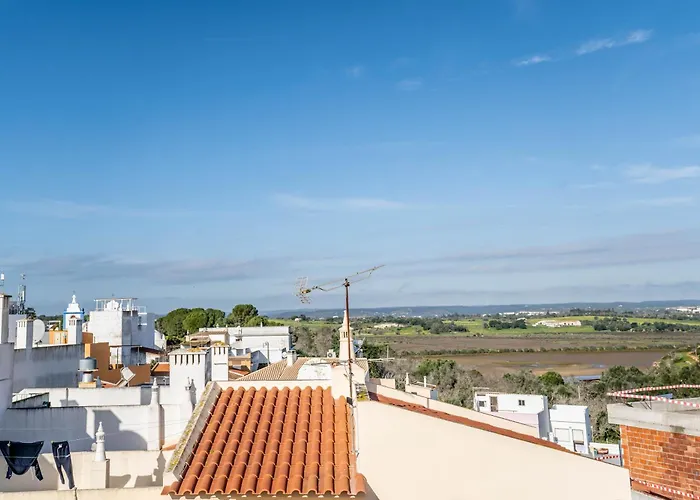 Casa Amonita, * Alvor