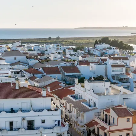 Casa Amonita, * Alvor